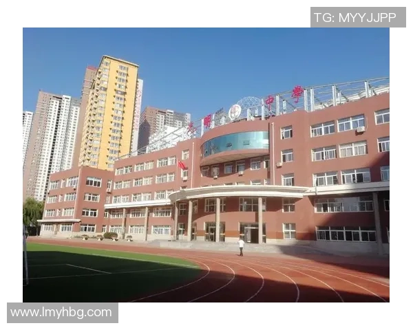 朱俊龙：从青涩少年到棒球明星的成长之路与奋斗故事