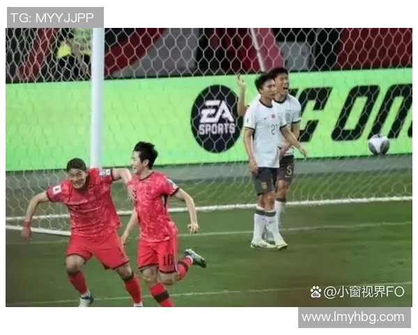 武汉足球队实力引发热议球迷对球队表现的看法与争议 武汉足球队实力引发热议球迷对球队表现的看法与争议