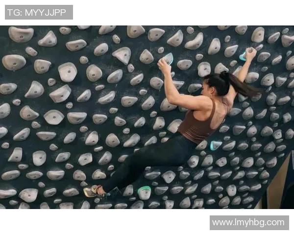 武汉攀岩队战术革新引发热议提升竞技水平与团队协作能力